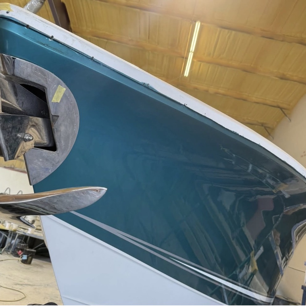 Yamaha cowling — before by GS Composites Marine Repairs